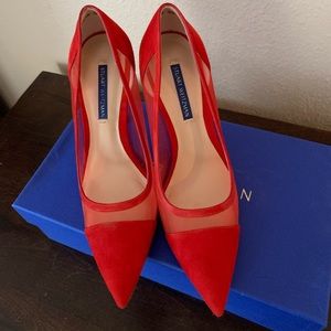 Gorgeous Stuart Weitzman Monroe pump.